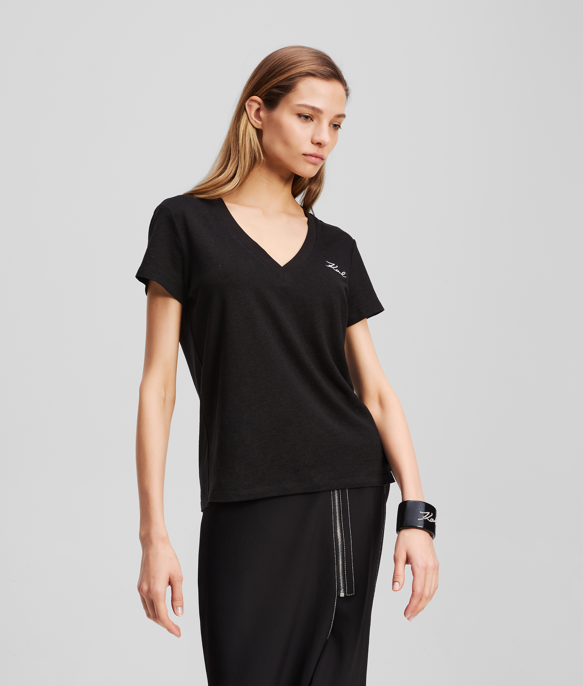 Karl Lagerfeld Signature V-neck T-shirt In Black