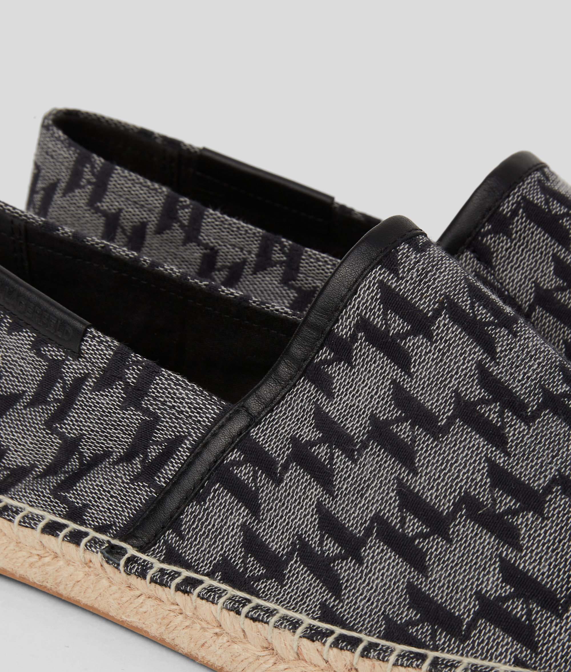 Karl Lagerfeld Kamino Espadrilles